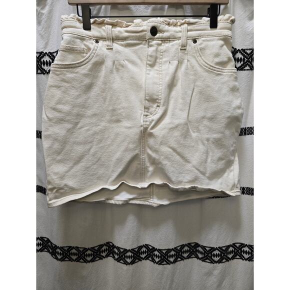 Lee white stretch denim ruffle elastic waist mini skirt size 12 - Picture 1 of 10